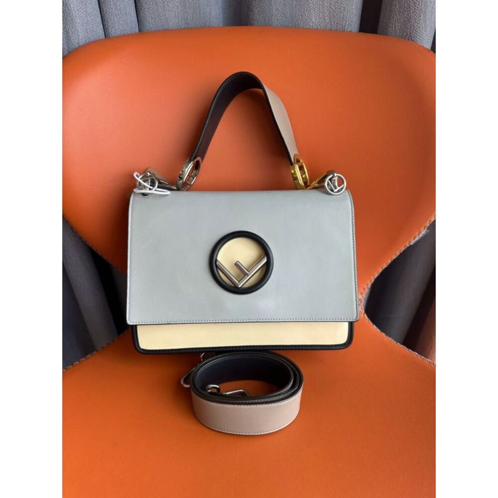 Fendi Women Pre-Loved Bag Very Good Condition
